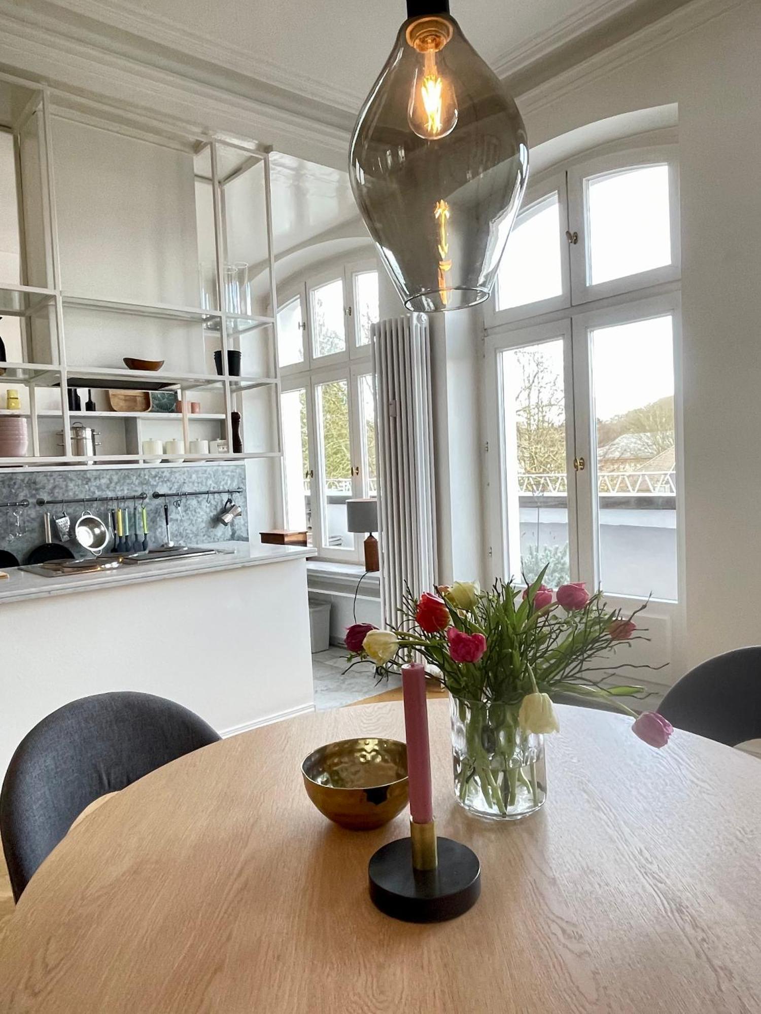 Helle Altbauwohnung Mit Balkon Im Briller Viertel Wuppertal Exterior foto